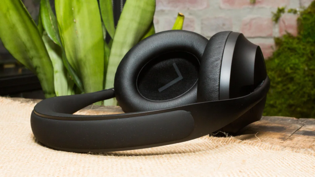 Design: Bose 700 Headphones Review